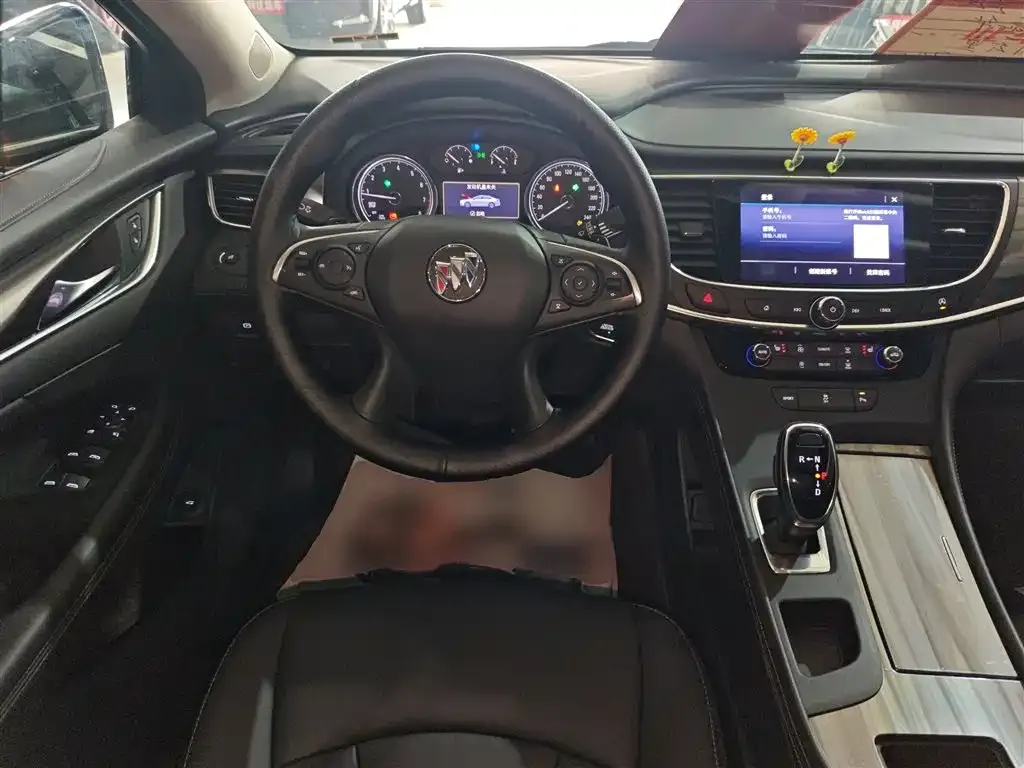 Buick LaCrosse 2023 из CN, фото 2
