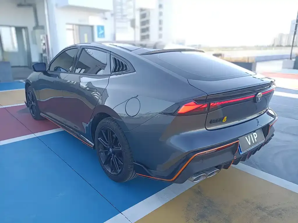 Changan UNI-V 2023 из CN, фото 2