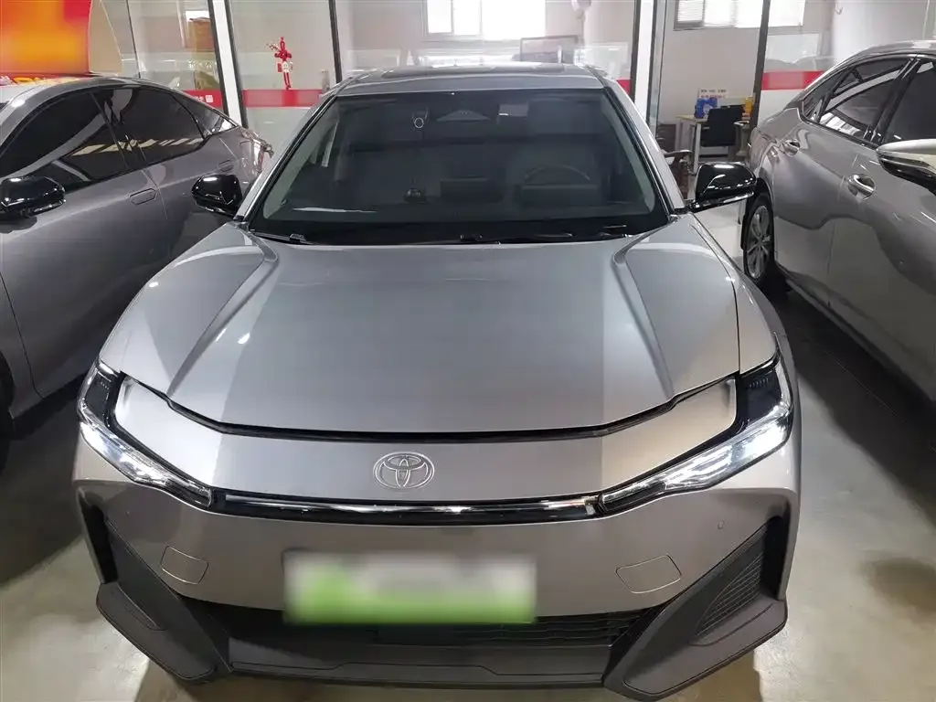 Toyota bZ3 2025 из CN, фото 6