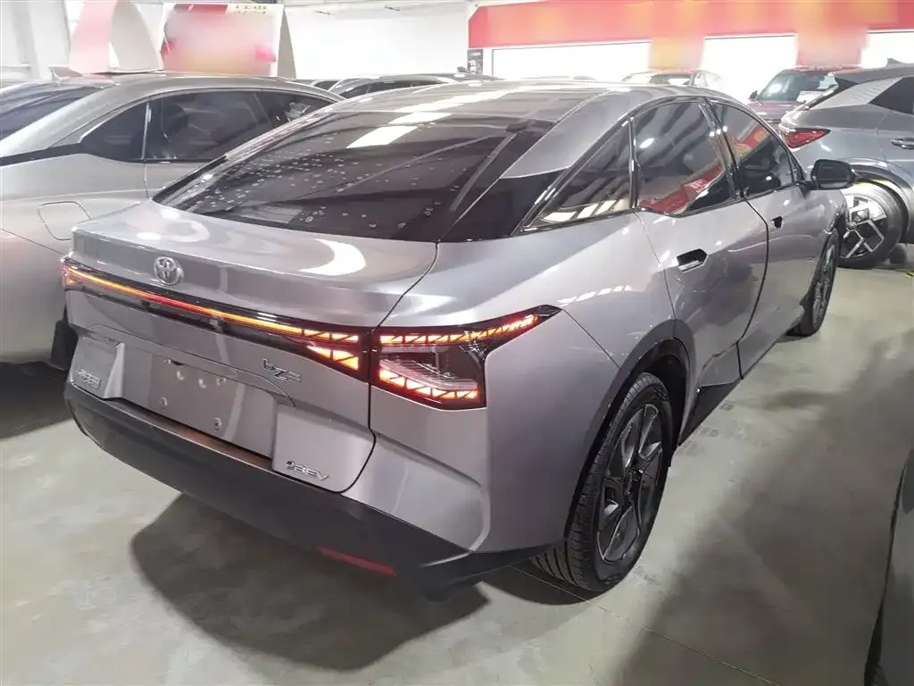 Toyota bZ3 2025 из CN, фото 9