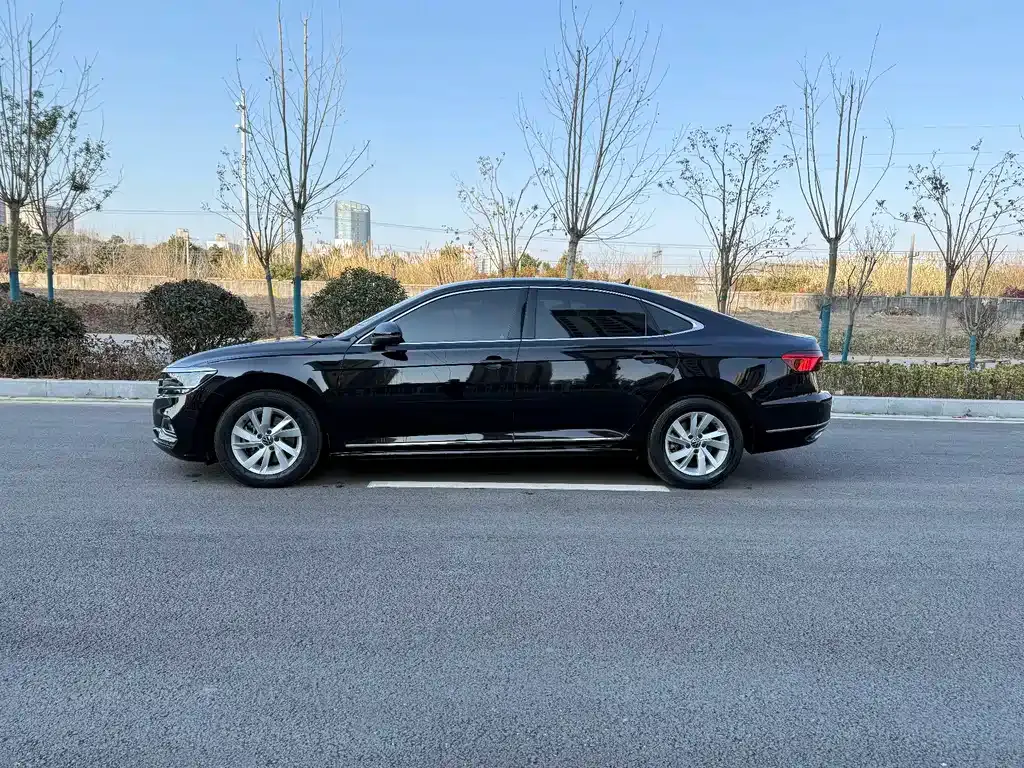 Volkswagen Passat 2021 из CN, фото 5