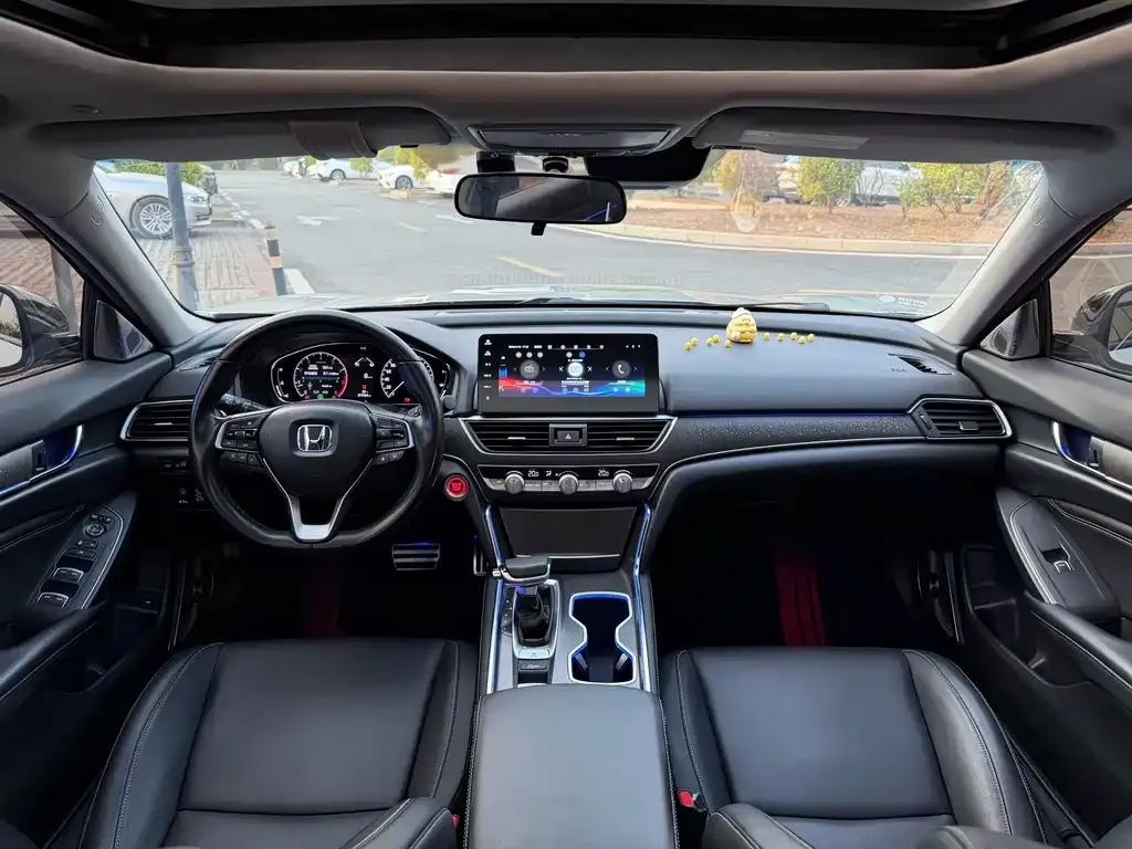 Honda Accord 2023 из CN, фото 8