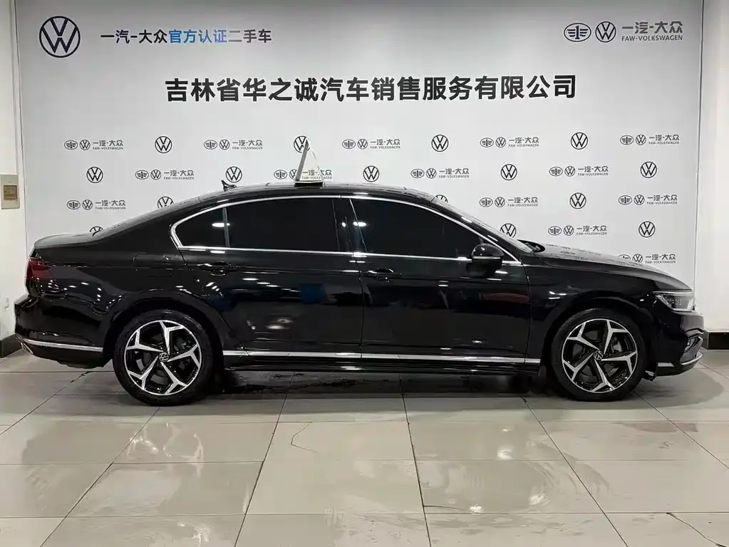 Volkswagen Magotan 2024 из CN, фото 4