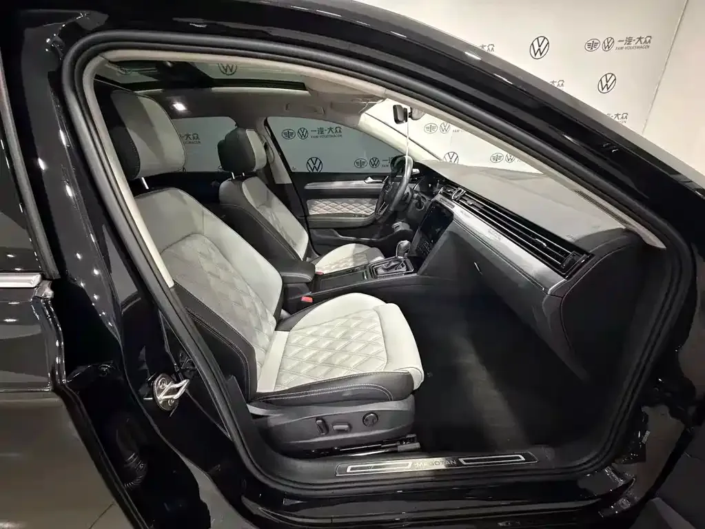 Volkswagen Magotan 2024 из CN, фото 5