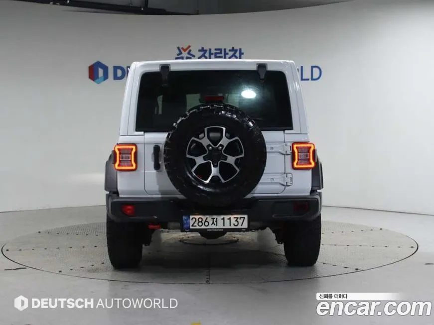 Jeep Wrangler 2021 из KR, фото 4