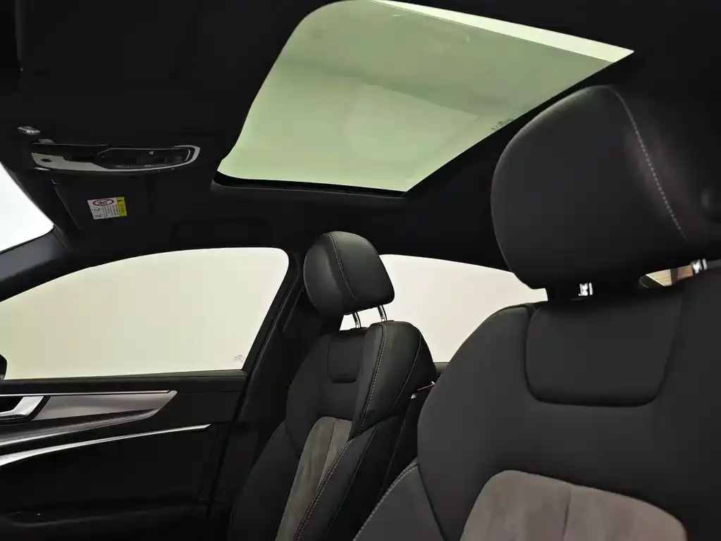 Audi A6L 2021 из CN, фото 5