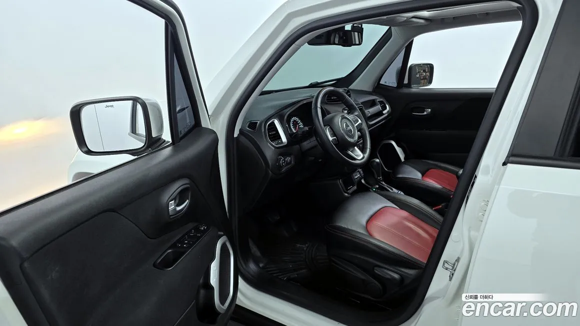 Jeep Renegade 2021 из KR, фото 8