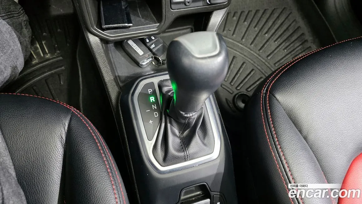 Jeep Renegade 2021 из KR, фото 10