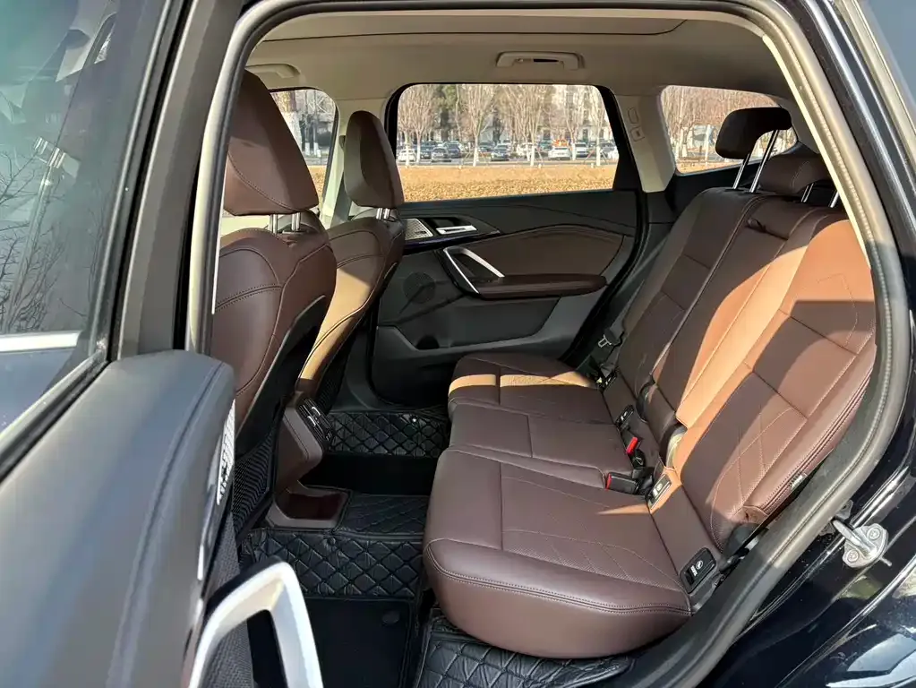 BMW X1 2024 из CN, фото 2