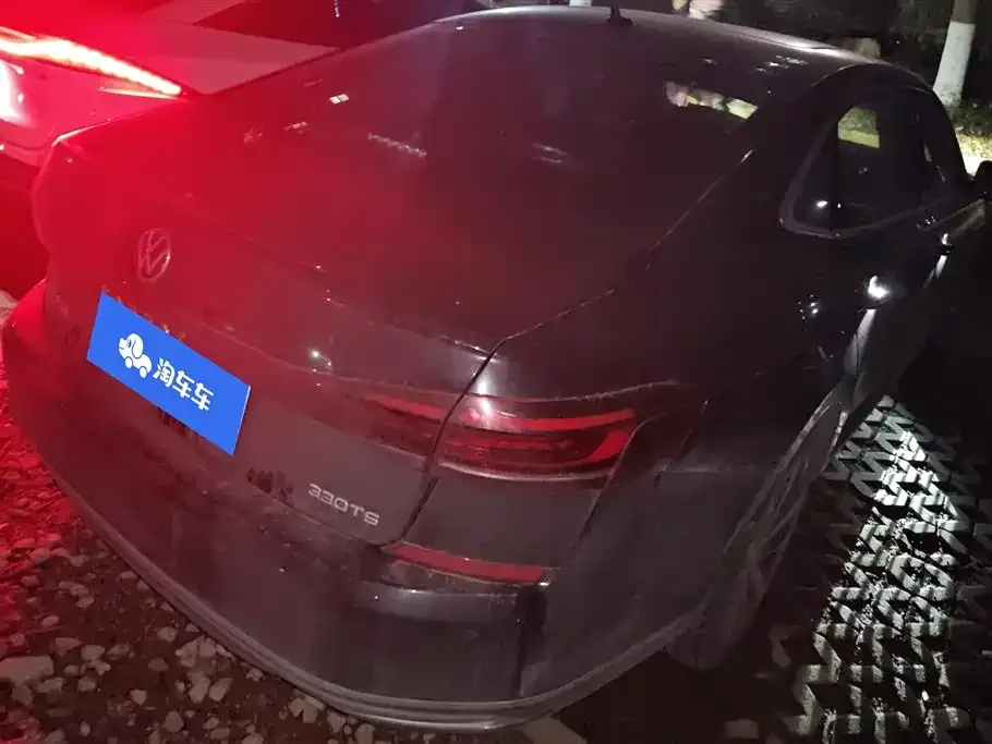 Volkswagen Passat 2022 из CN, фото 2