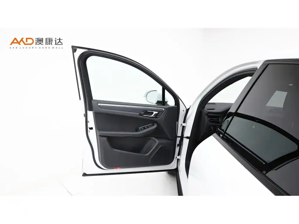 Porsche Macan 2021 из CN, фото 6