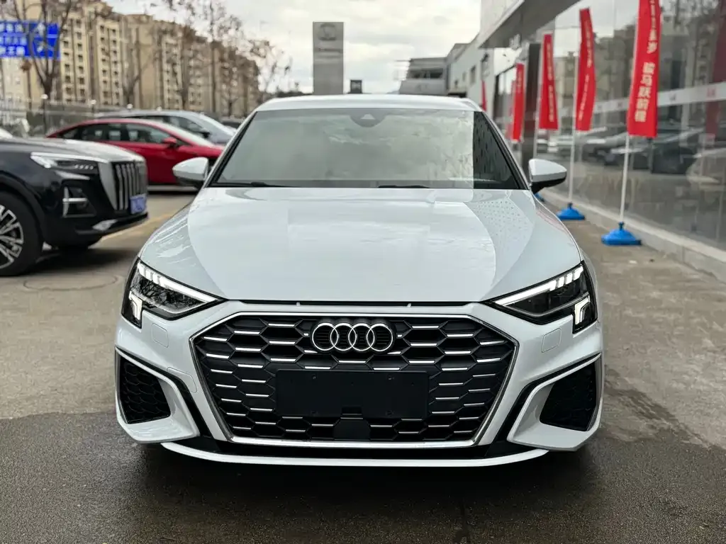 Audi A3 2021 из CN, фото 2