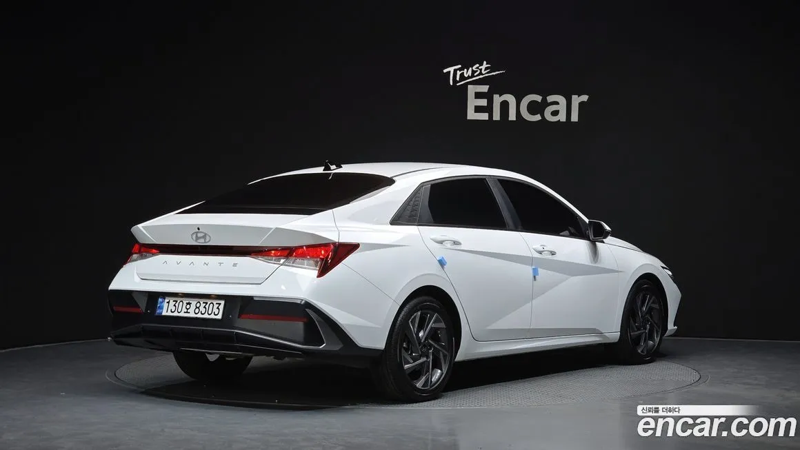 Hyundai AVANTE — фото 4