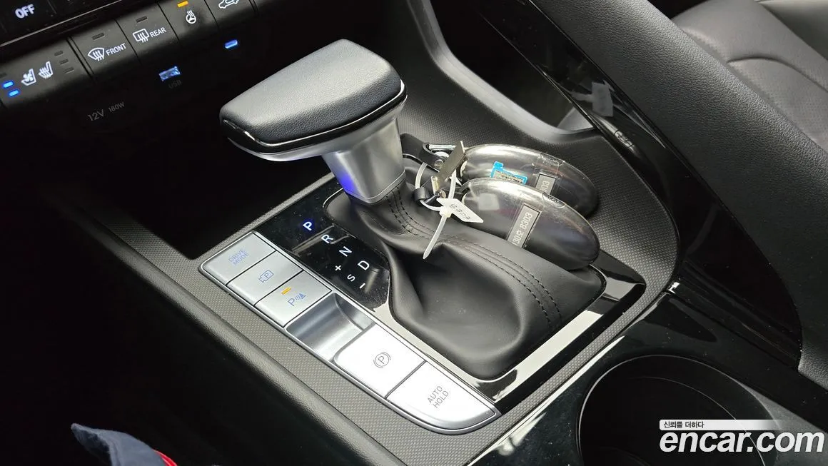 Hyundai AVANTE — фото 9