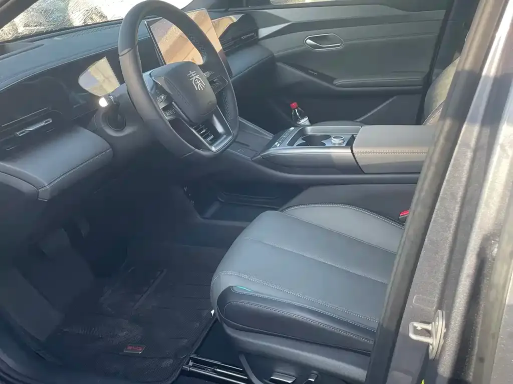 BYD Qin L 2025 из CN, фото 5