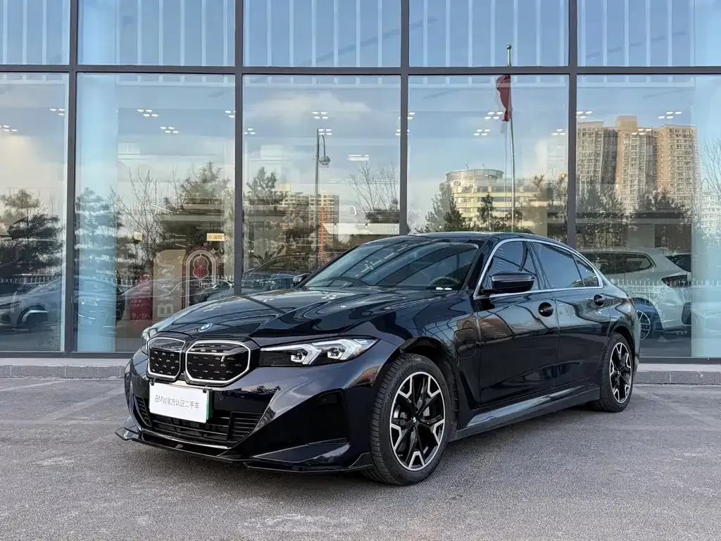 BMW i3 2023 из CN, фото 1