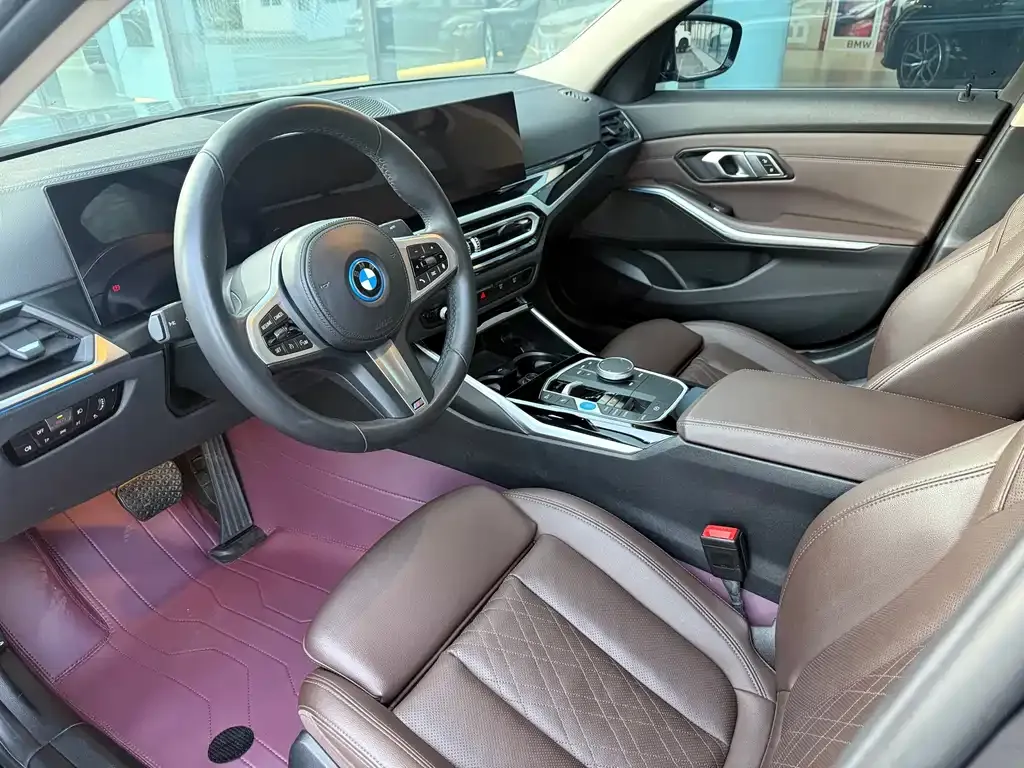 BMW i3 2023 из CN, фото 9