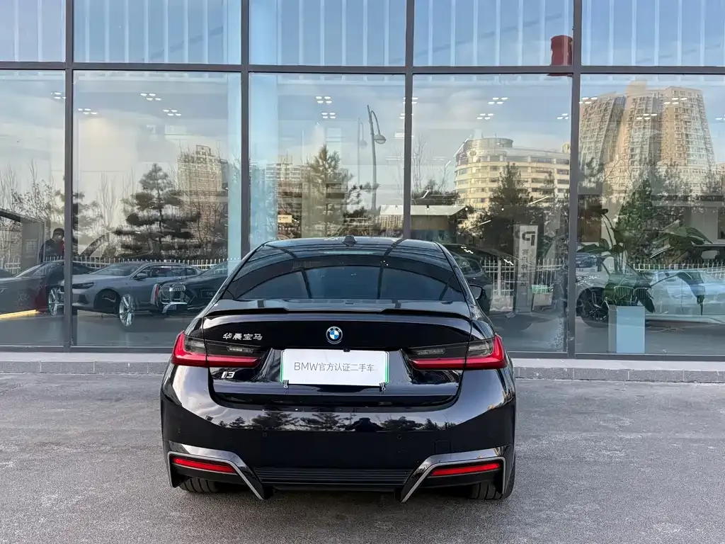 BMW i3 2023 из CN, фото 2