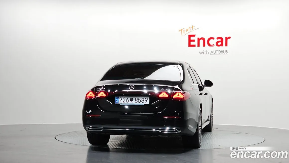 Mercedes-Benz E-Class 2024 из KR, фото 4