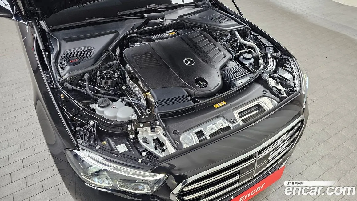 Mercedes-Benz E-Class 2024 из KR, фото 8