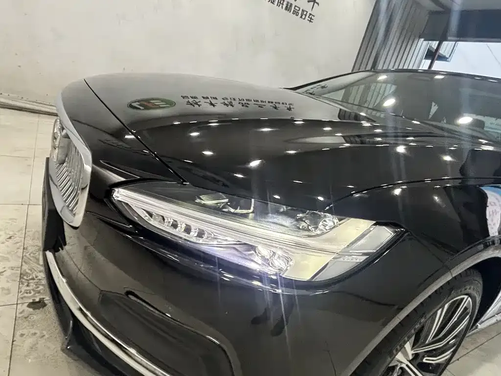 Volvo S90 2025 из CN, фото 8