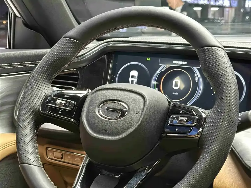 GAC Motor Trumpchi ES9 — фото 8
