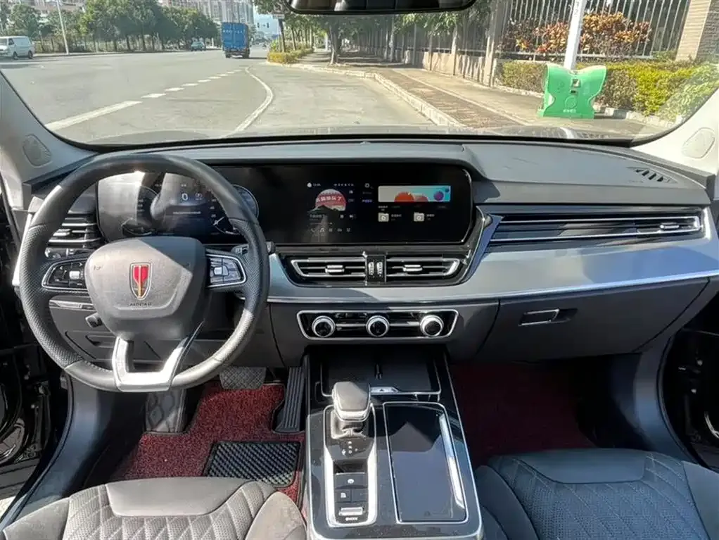 Hongqi HS5 2023 из CN, фото 3