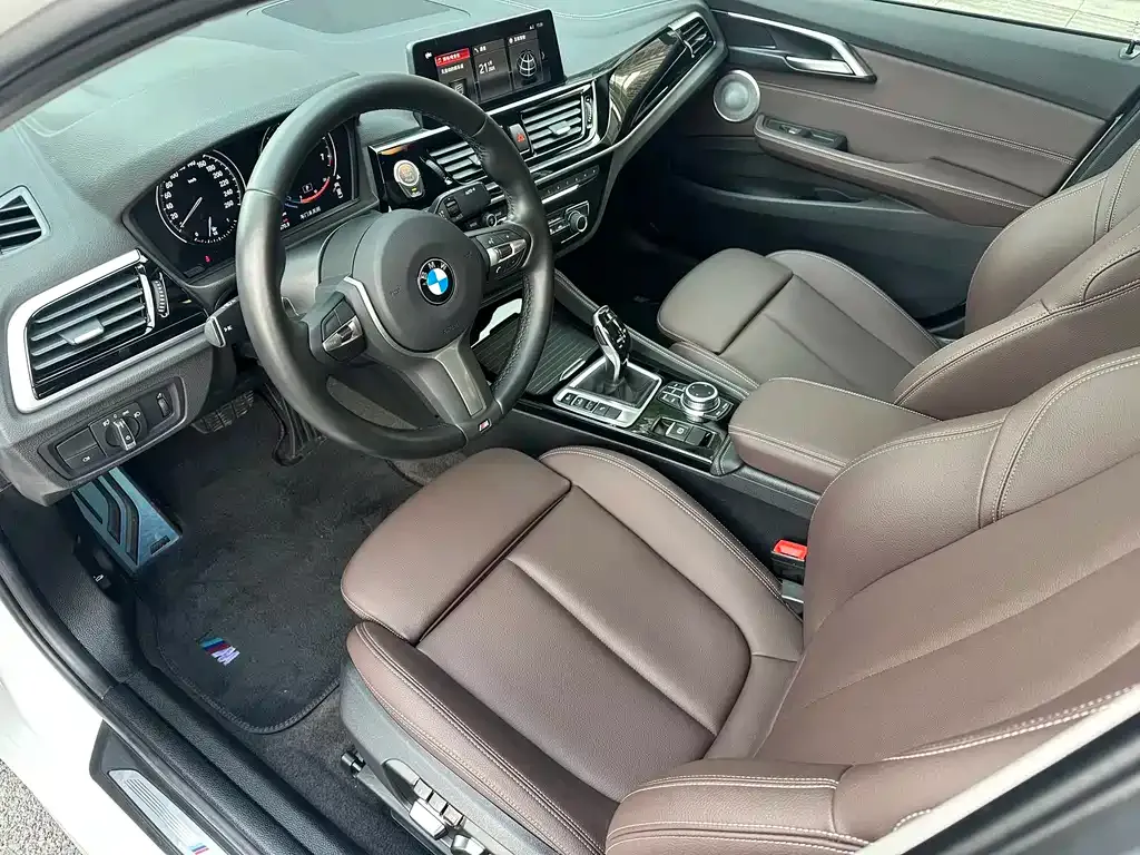 BMW 1 Series 2021 из CN, фото 7