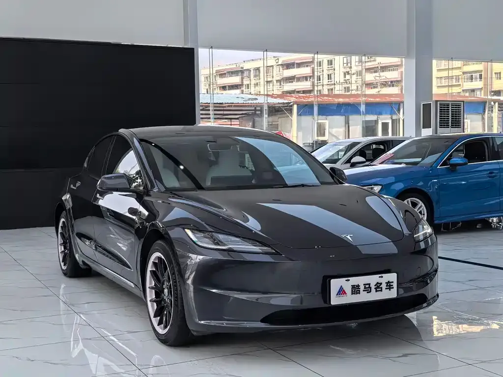 Tesla Model 3 2024 из CN, фото 10