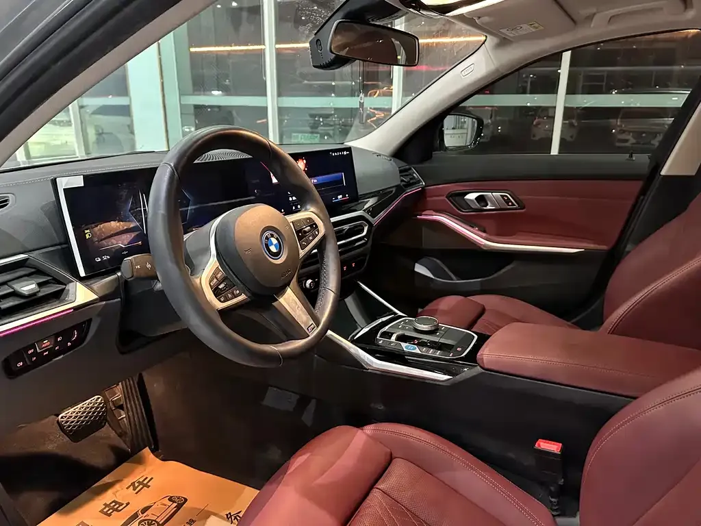 BMW i3 — фото 5