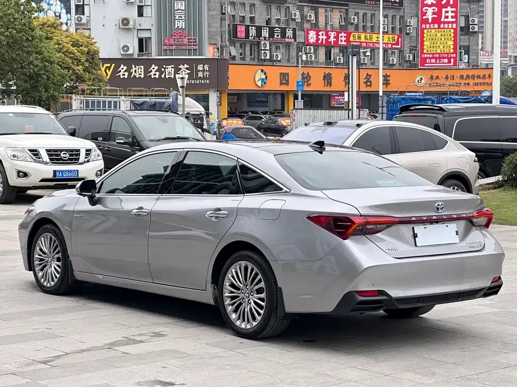 Toyota Avalon 2021 из CN, фото 10