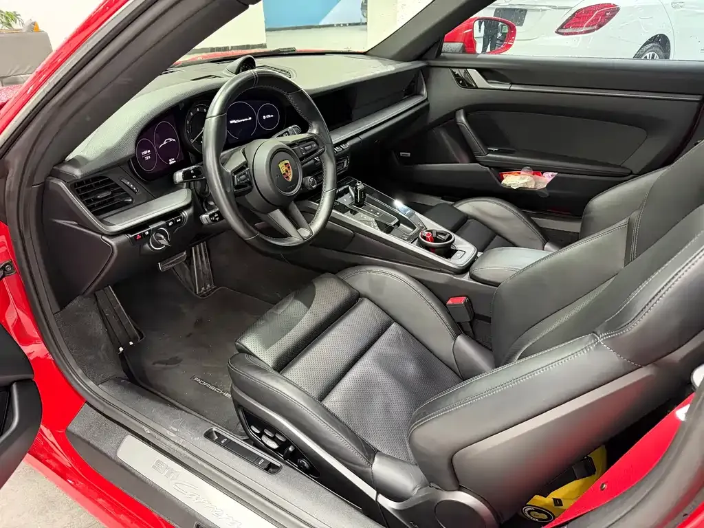 Porsche 911 2021 из CN, фото 5