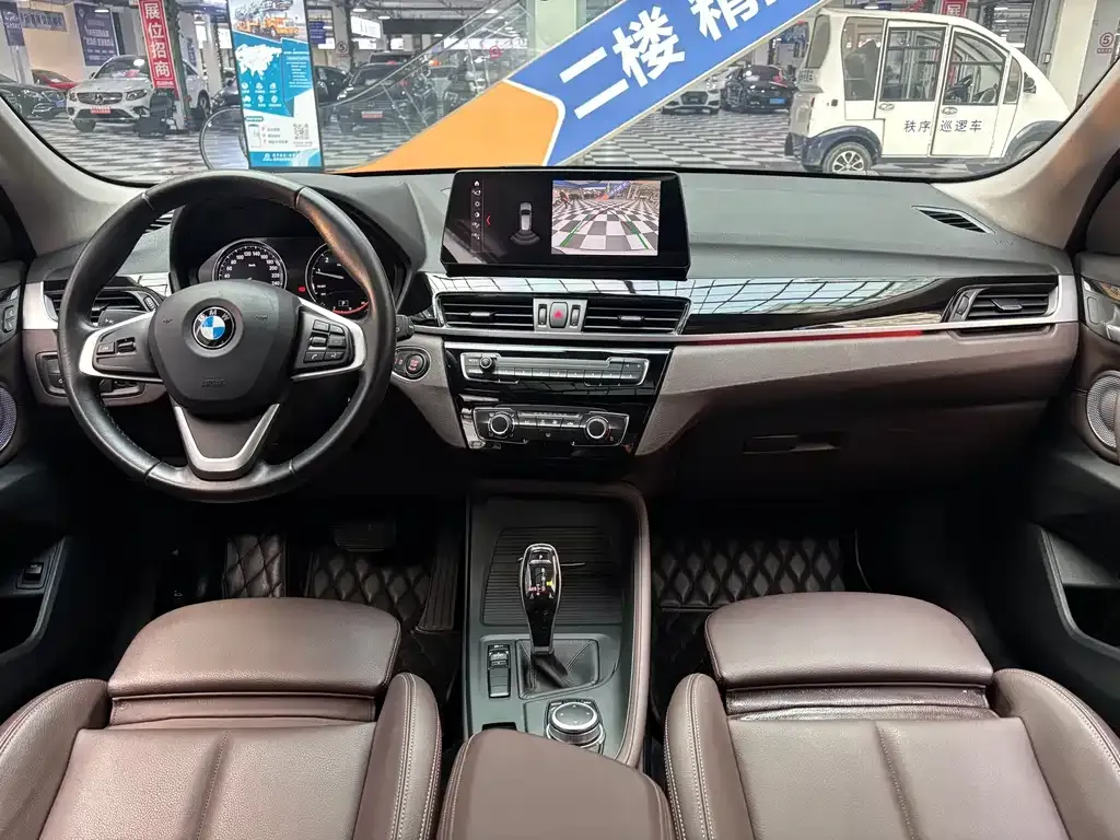 BMW X1 2021 из CN, фото 10