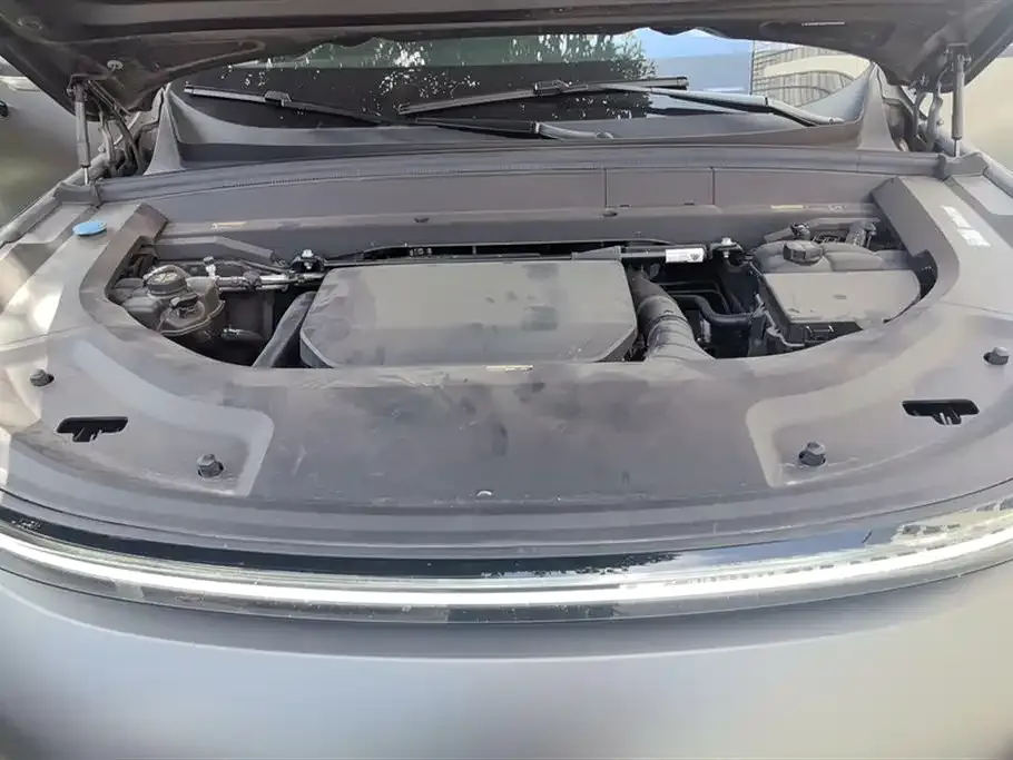 Li Auto L8 2023 из CN, фото 5