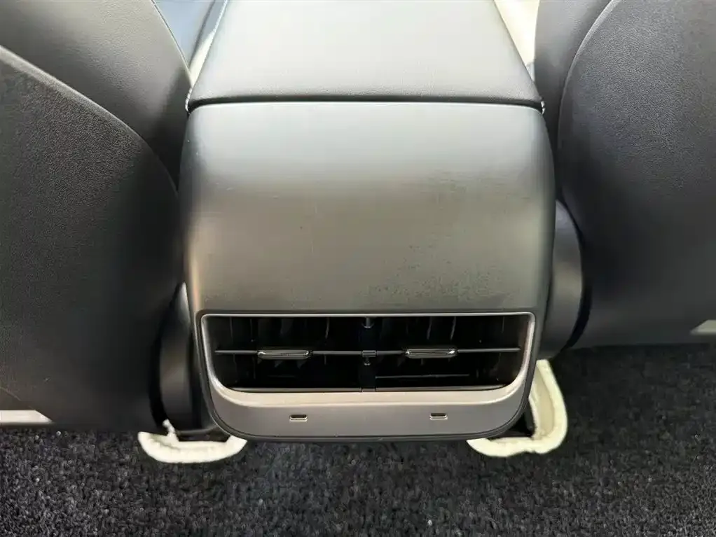 Tesla Model 3 2023 из CN, фото 6