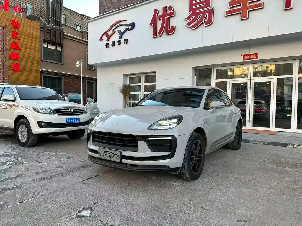 Porsche Macan 2023 из CN, фото 1
