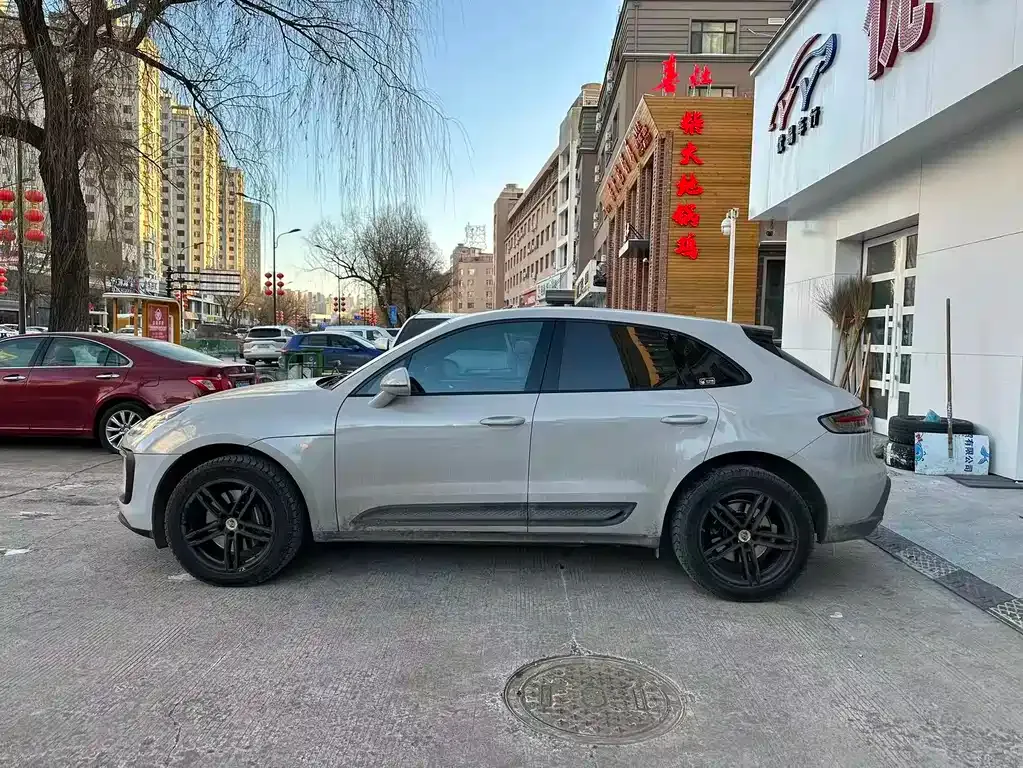 Porsche Macan 2023 из CN, фото 10
