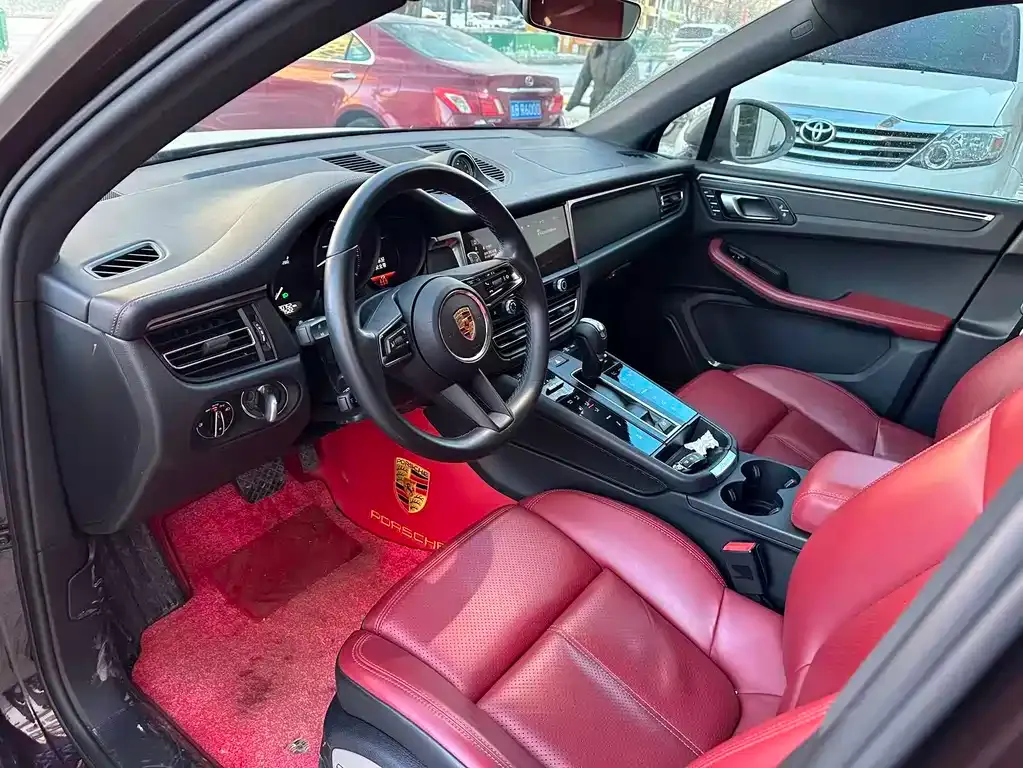 Porsche Macan 2023 из CN, фото 6