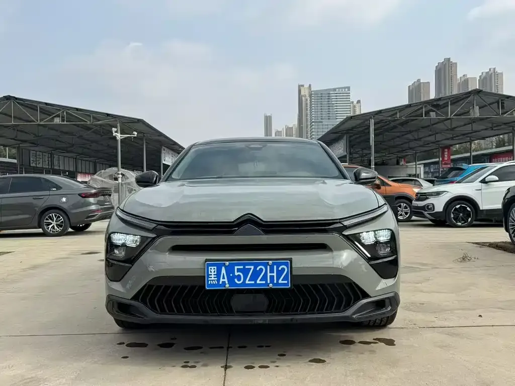 Citroen C5 X 2023 из CN, фото 2