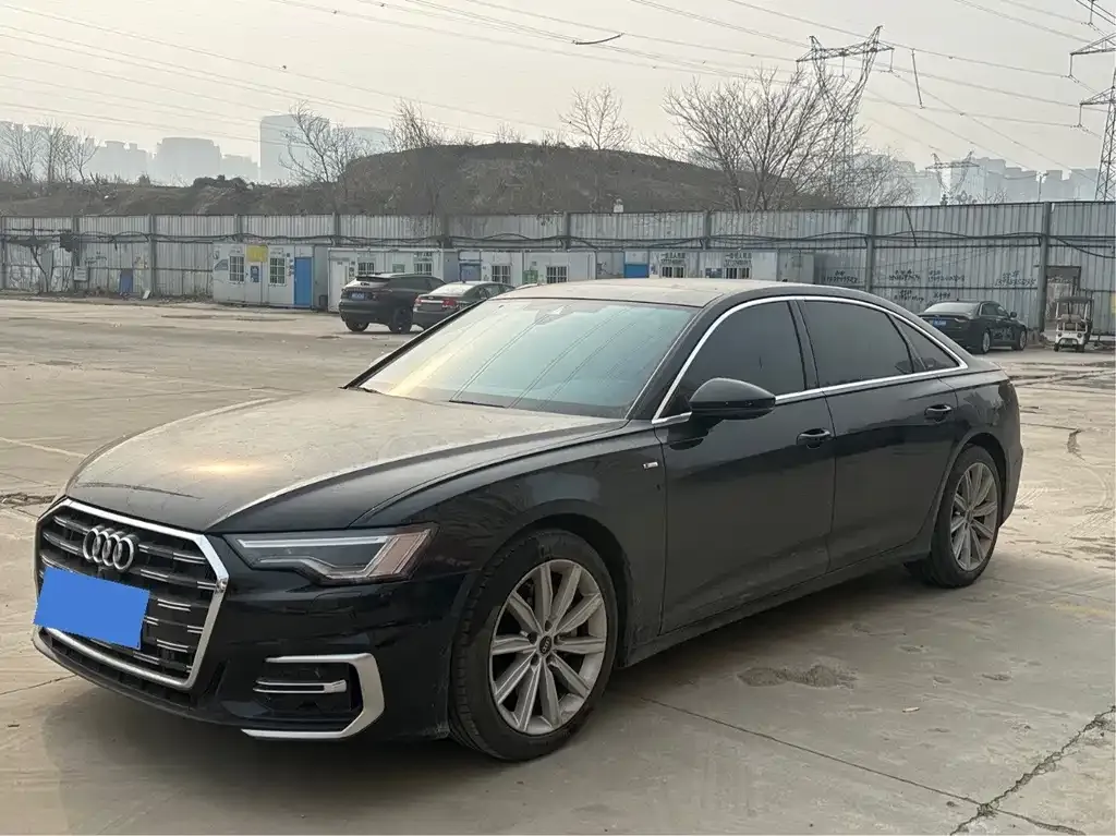 Audi A6L 2023 из CN, фото 1