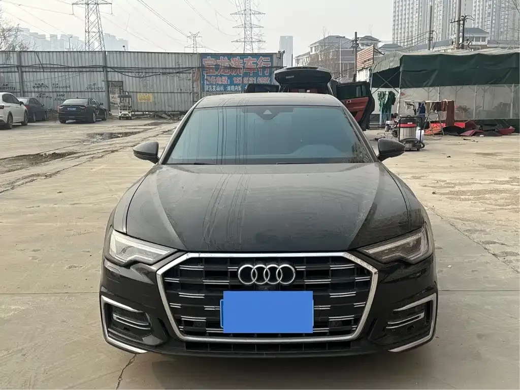 Audi A6L 2023 из CN, фото 6