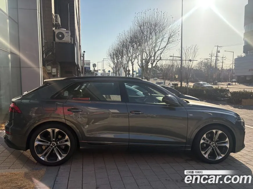 Audi Q8 2026 из KR, фото 2