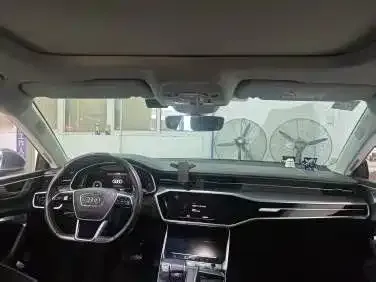 Audi A7 2023 из CN, фото 4