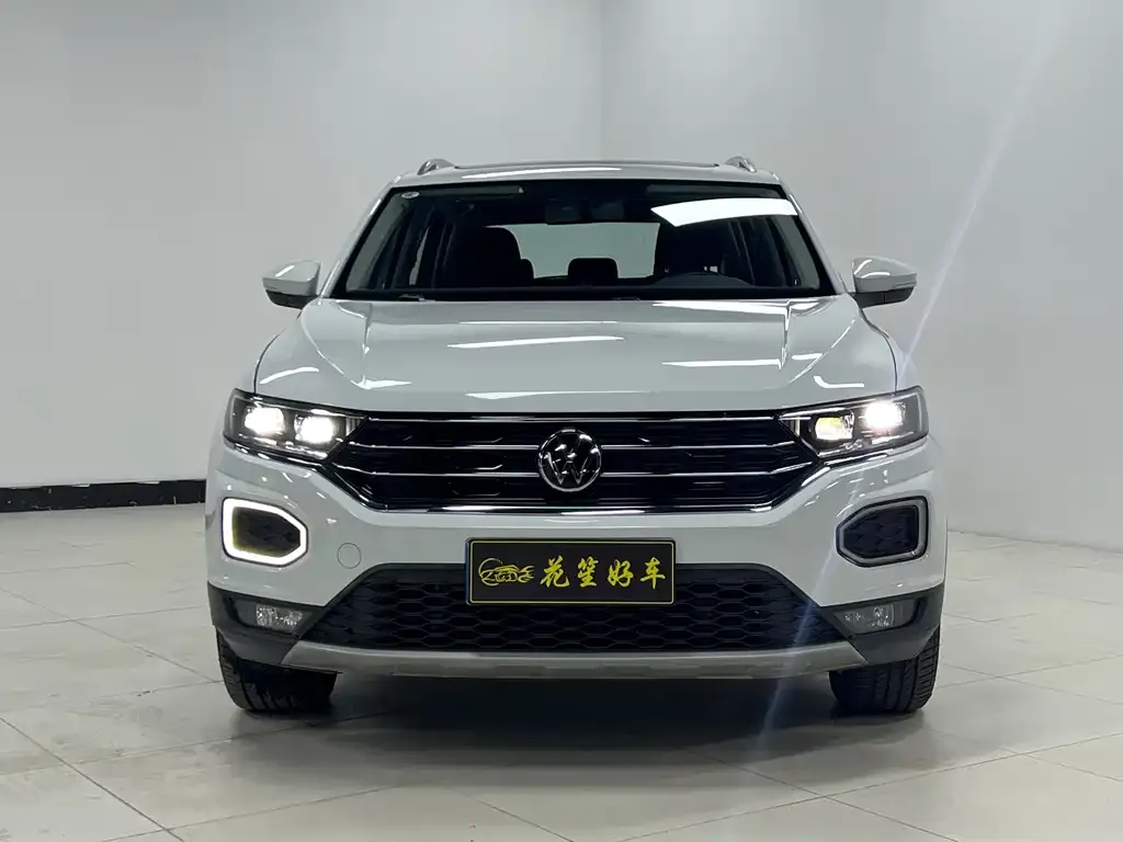Volkswagen T-Roc 2023 из CN, фото 2