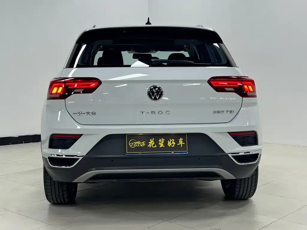 Volkswagen T-Roc 2023 из CN, фото 3