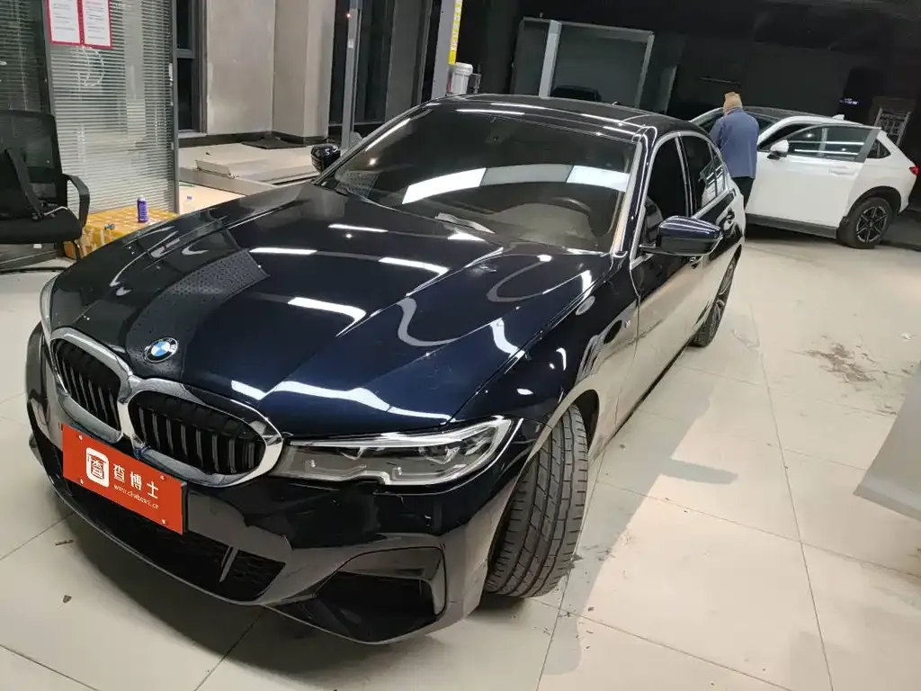 BMW 3 Series 2021 из CN, фото 1