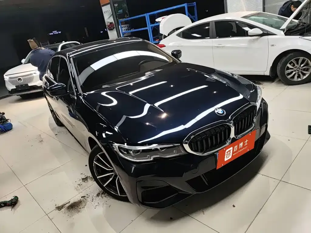 BMW 3 Series 2021 из CN, фото 3