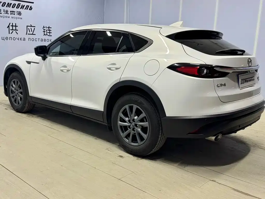 Mazda CX-4 2021 из CN, фото 3
