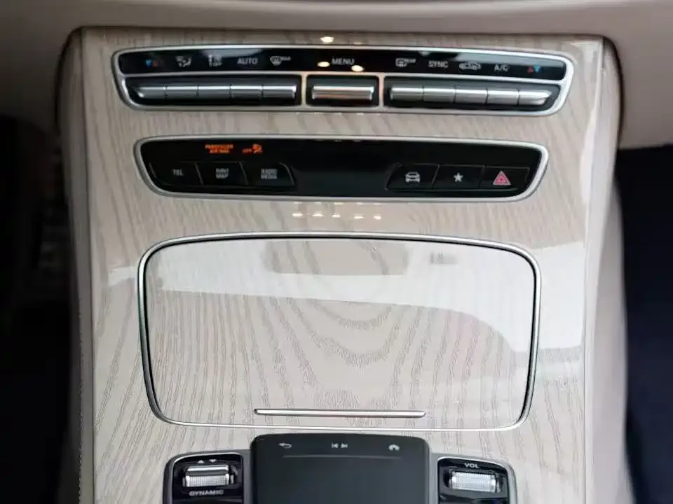 Mercedes-Benz E-Class (Import) 2022 из CN, фото 3