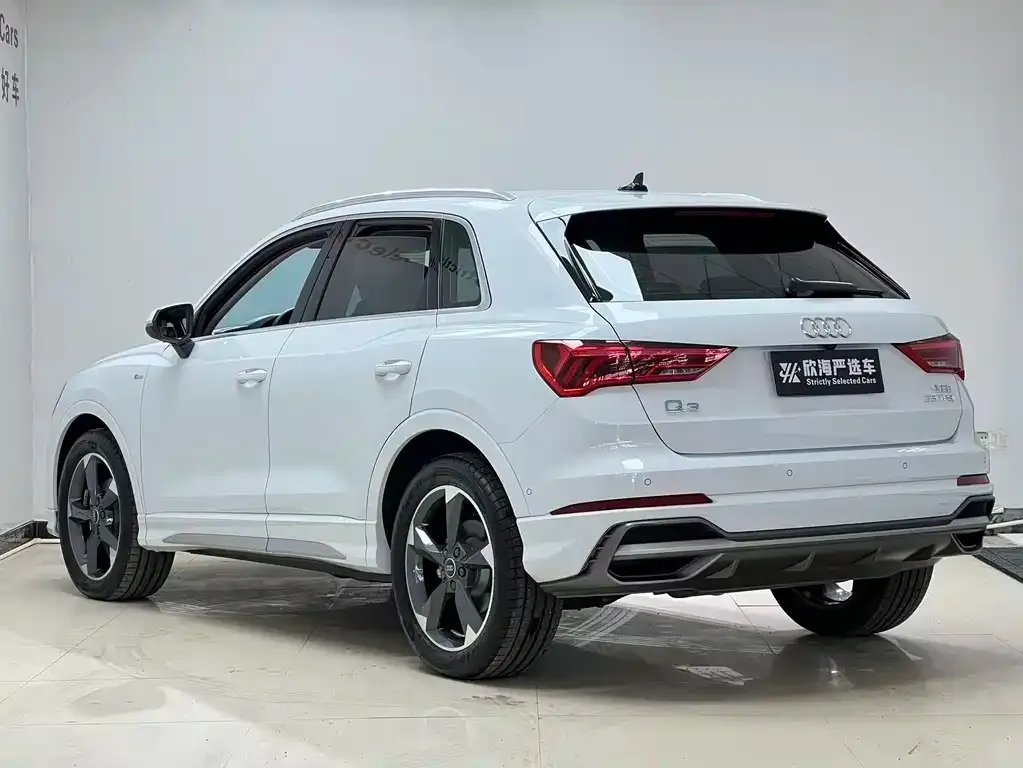 Audi Q3 2022 из CN, фото 7